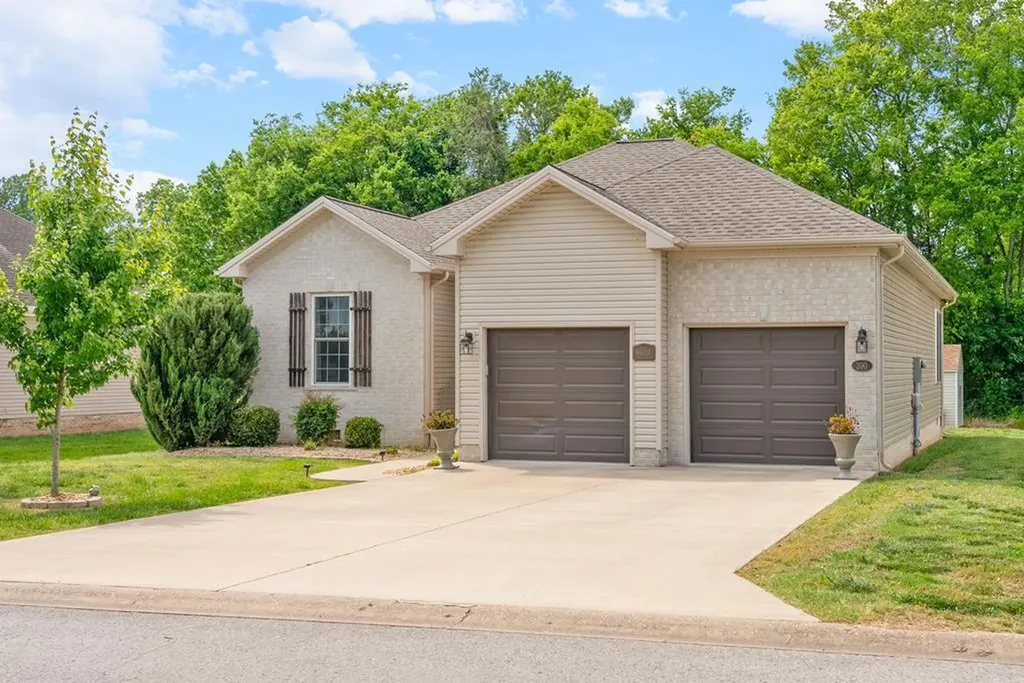 390 Irish Circle Hopkinsville KY 42240