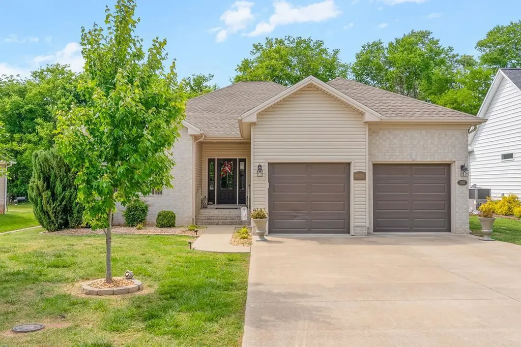 390 Irish Circle Hopkinsville KY 42240