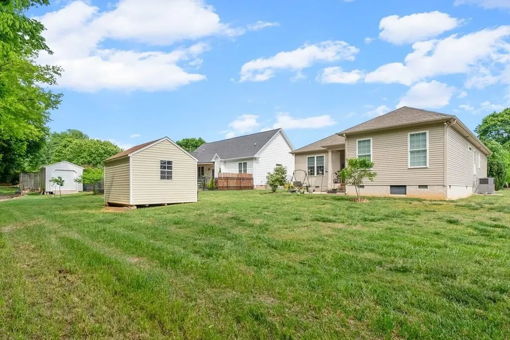 390 Irish Circle Hopkinsville KY 42240