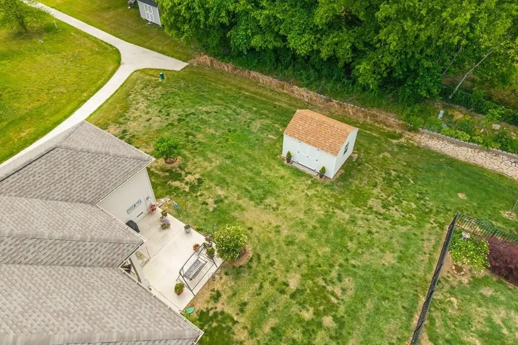 390 Irish Circle Hopkinsville KY 42240