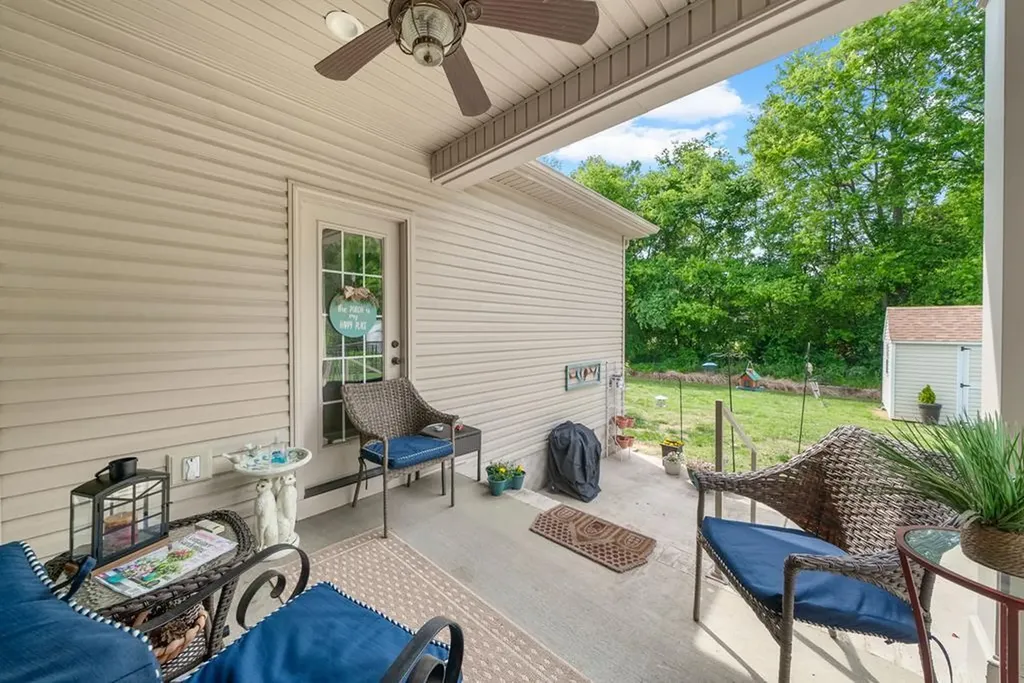 390 Irish Circle Hopkinsville KY 42240