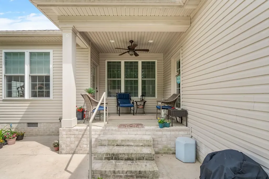 390 Irish Circle Hopkinsville KY 42240