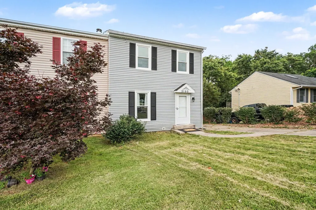 3195 Aqueduct Drive Lexington KY 40517