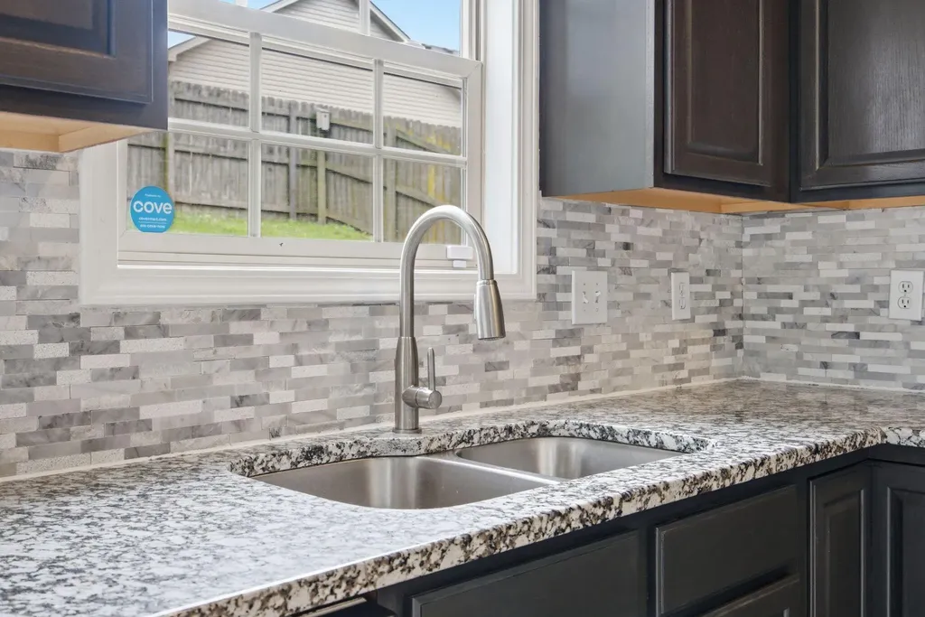 252 White Oak Trace Lexington KY 40511
