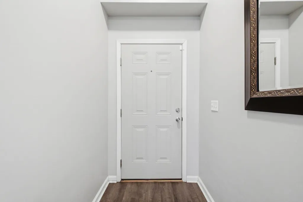 252 White Oak Trace Lexington KY 40511