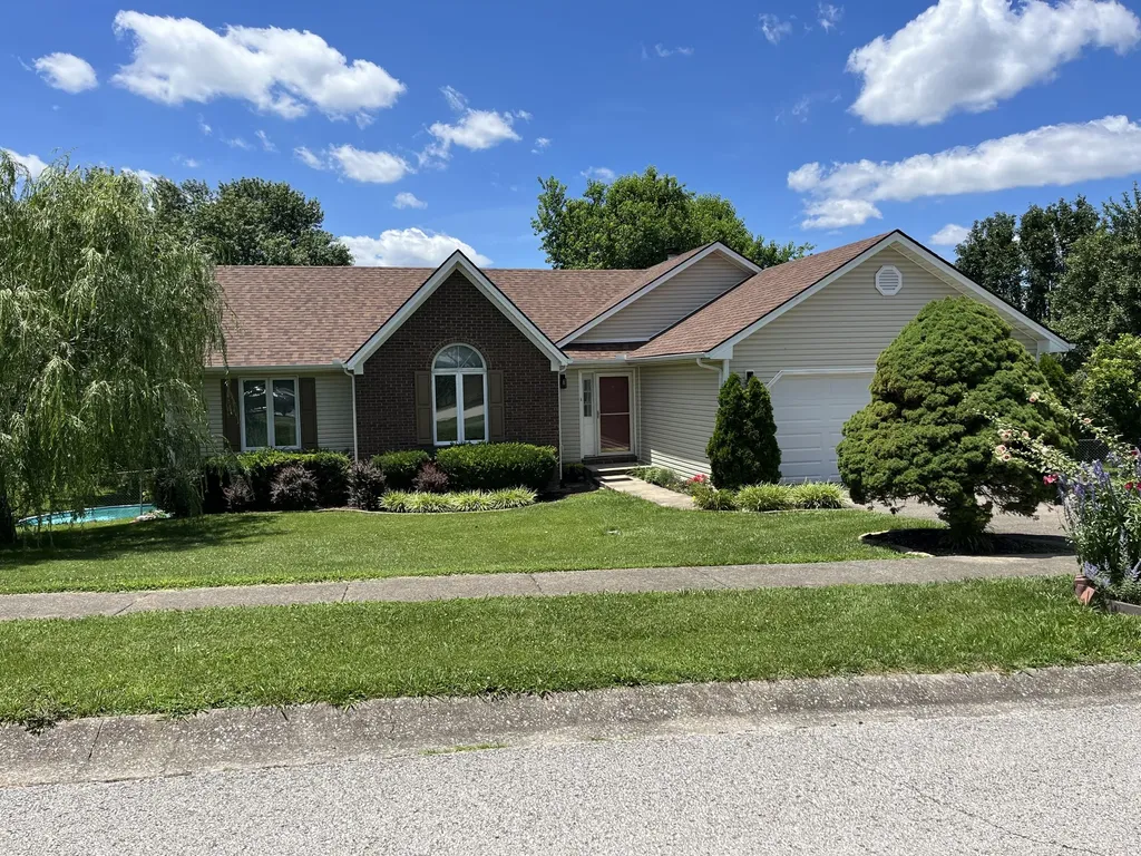 102 Beechwood Drive Richmond KY 40475