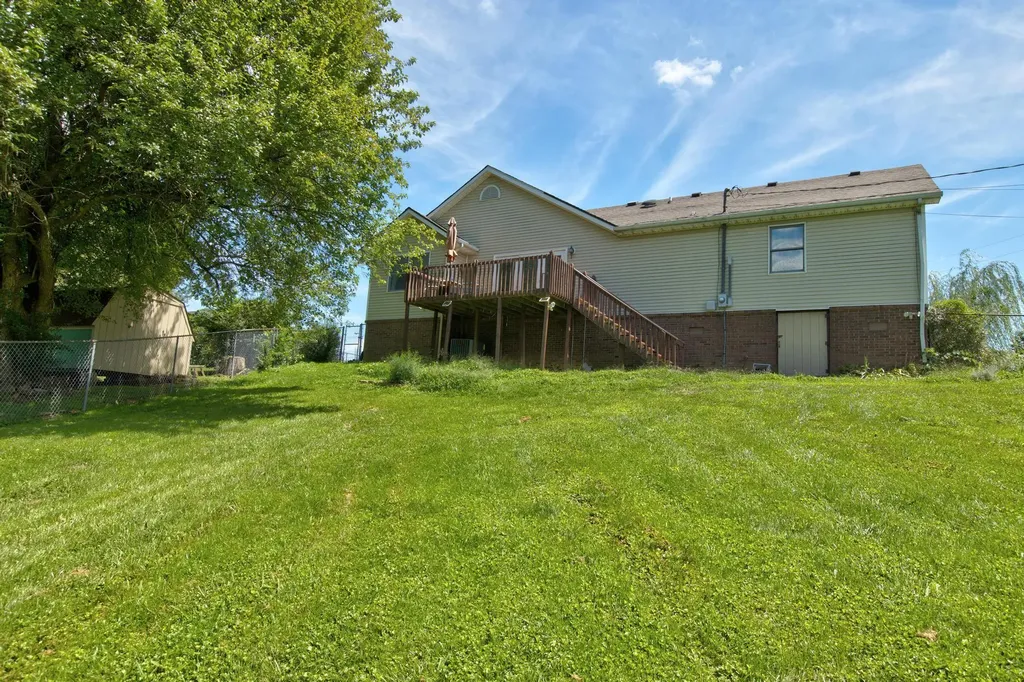 102 Beechwood Drive Richmond KY 40475