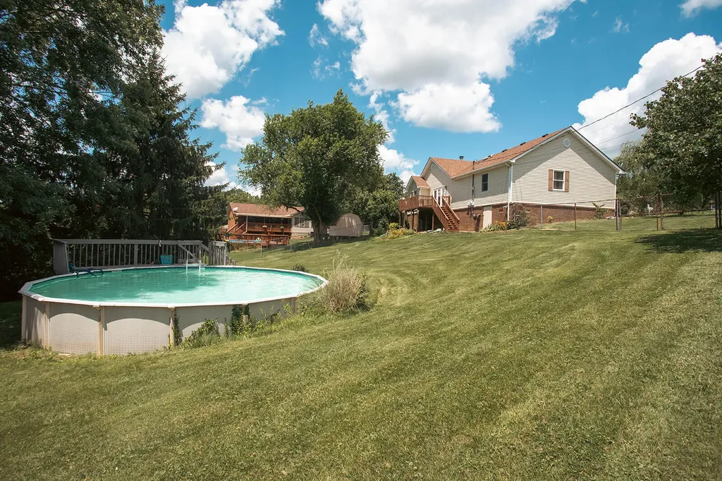 102 Beechwood Drive Richmond KY 40475