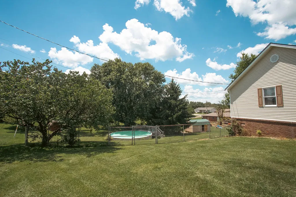 102 Beechwood Drive Richmond KY 40475