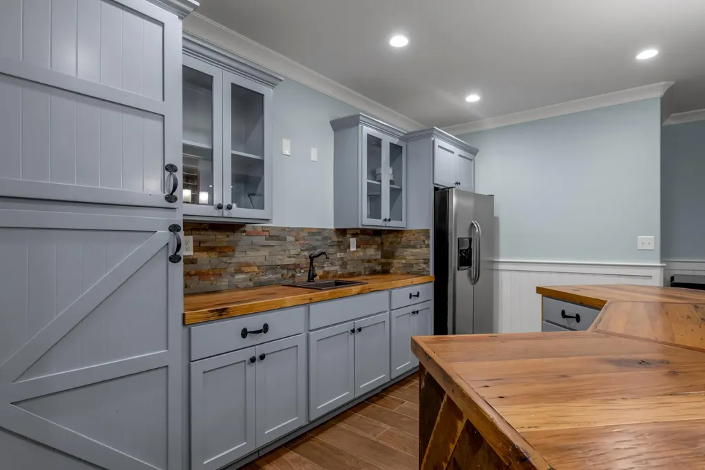111 Roseburg Way Nicholasville KY 40356
