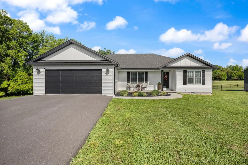 98 Deerview Lane Russell Springs KY 42642