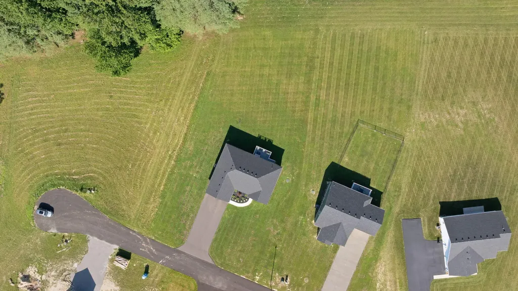 98 Deerview Lane Russell Springs KY 42642
