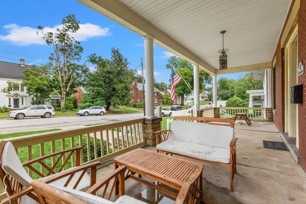 219 Burnam Court Richmond KY 40475