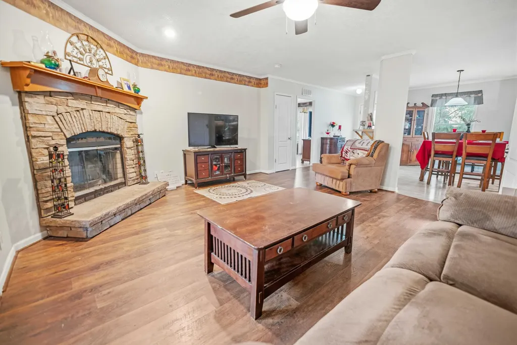 80 William Court Nancy KY 42544
