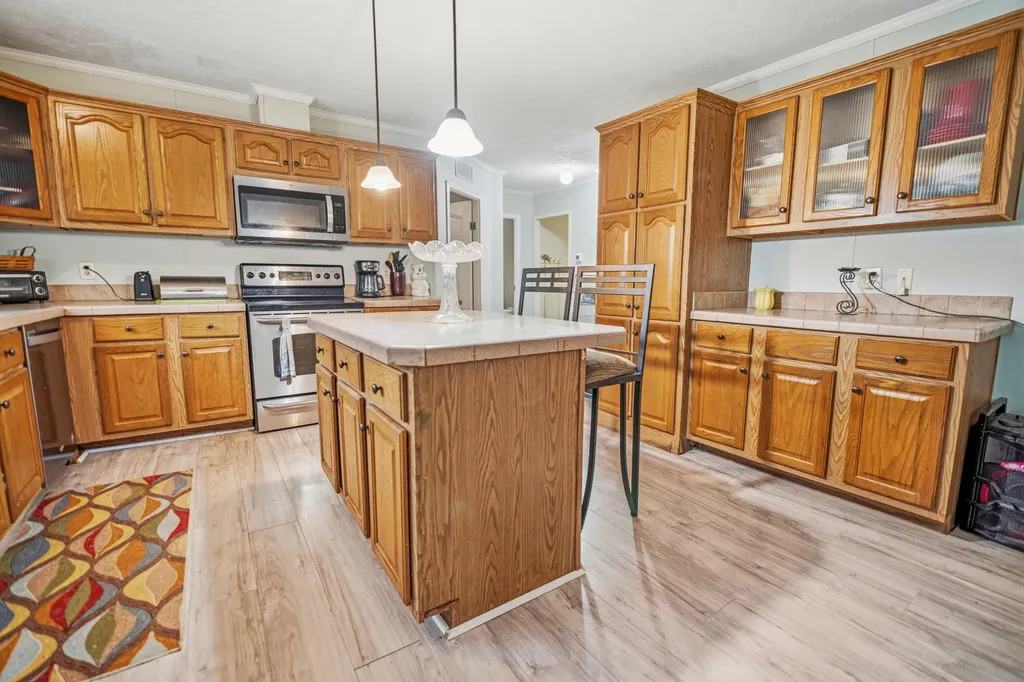 80 William Court Nancy KY 42544