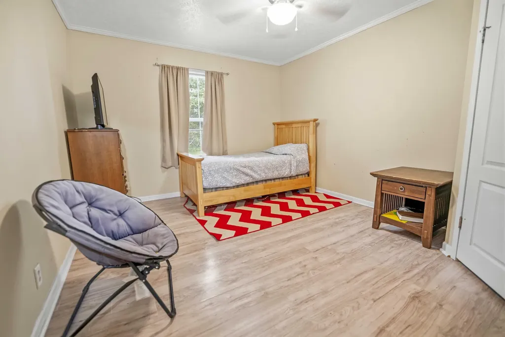 80 William Court Nancy KY 42544