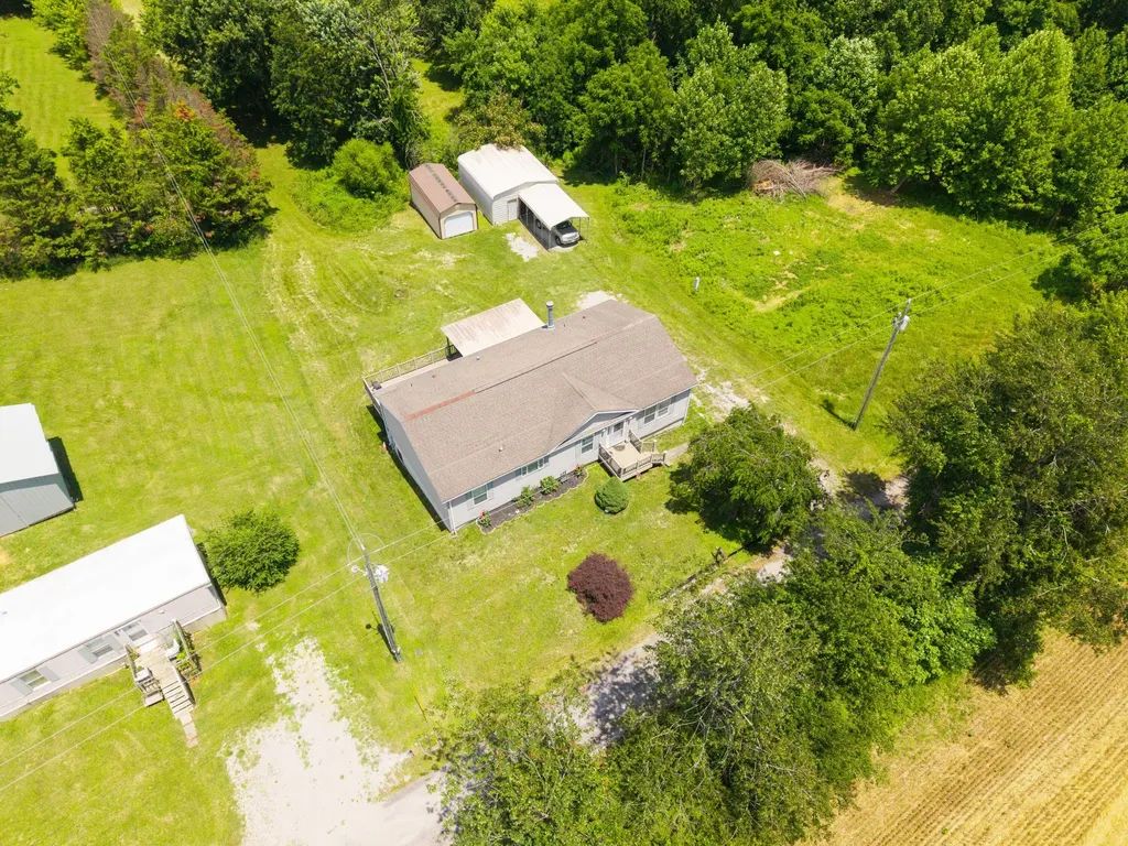 80 William Court Nancy KY 42544