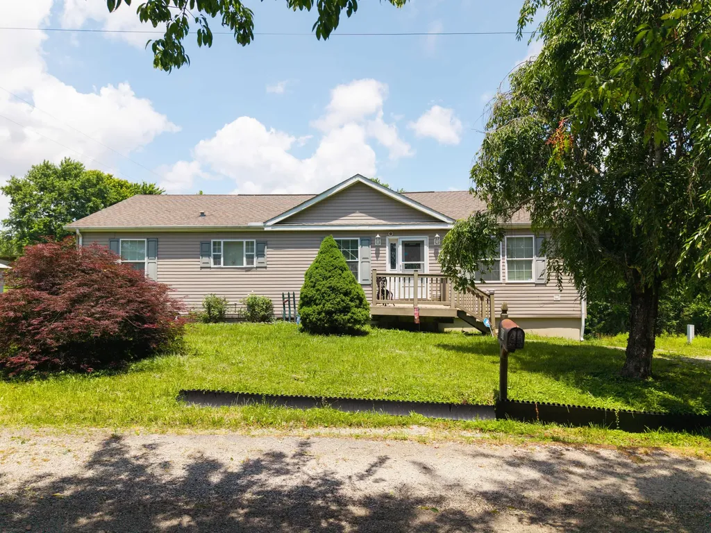 80 William Court Nancy KY 42544