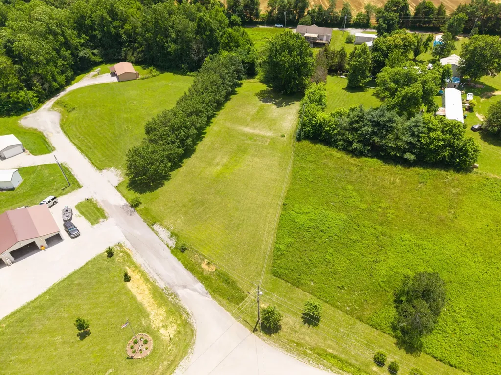 80 William Court Nancy KY 42544