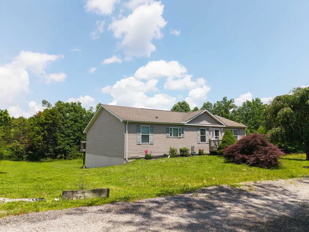 80 William Court Nancy KY 42544