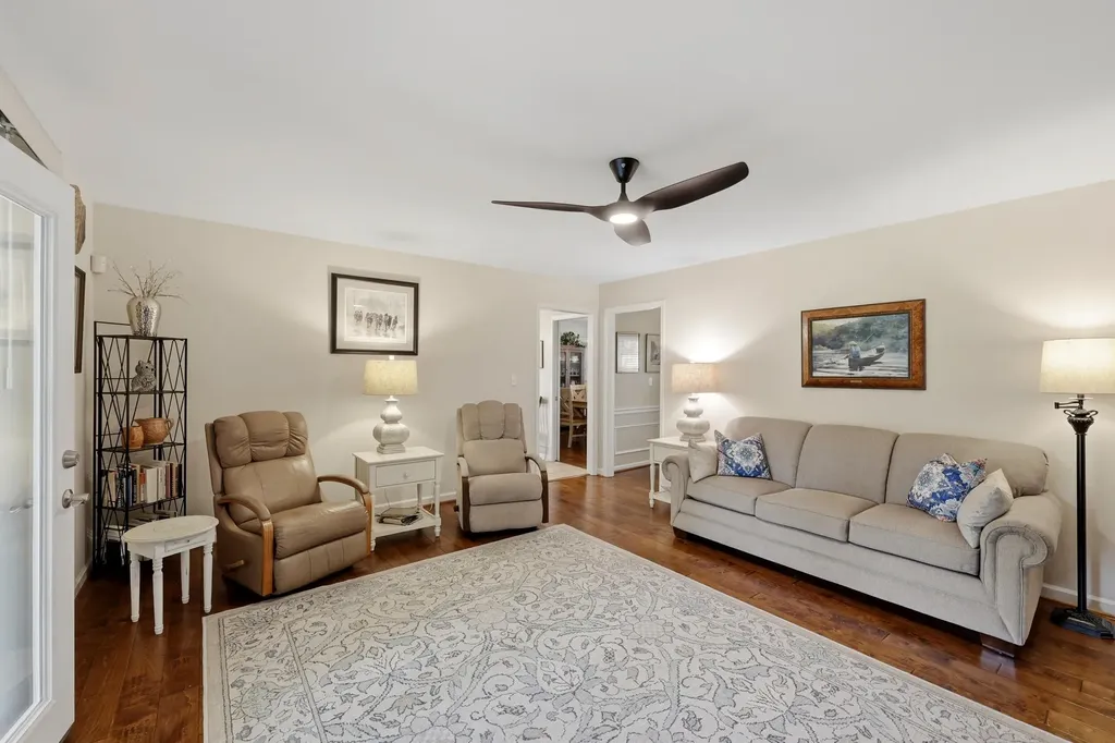 15 Sheffield Lane Frankfort KY 40601