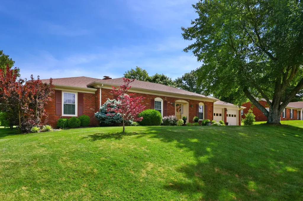 15 Sheffield Lane Frankfort KY 40601