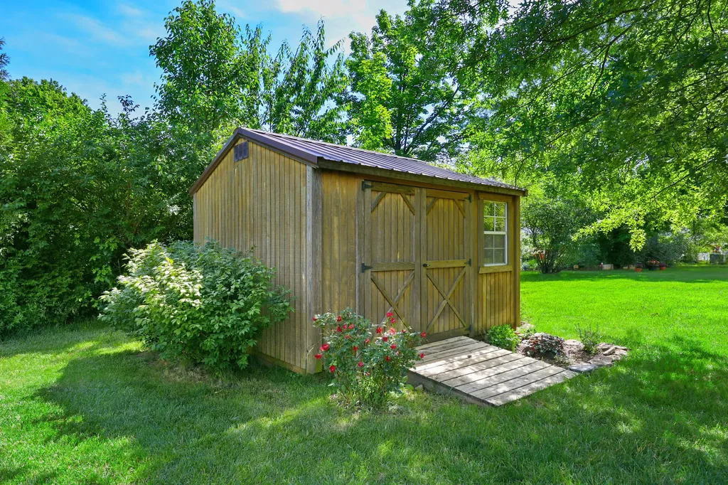 15 Sheffield Lane Frankfort KY 40601