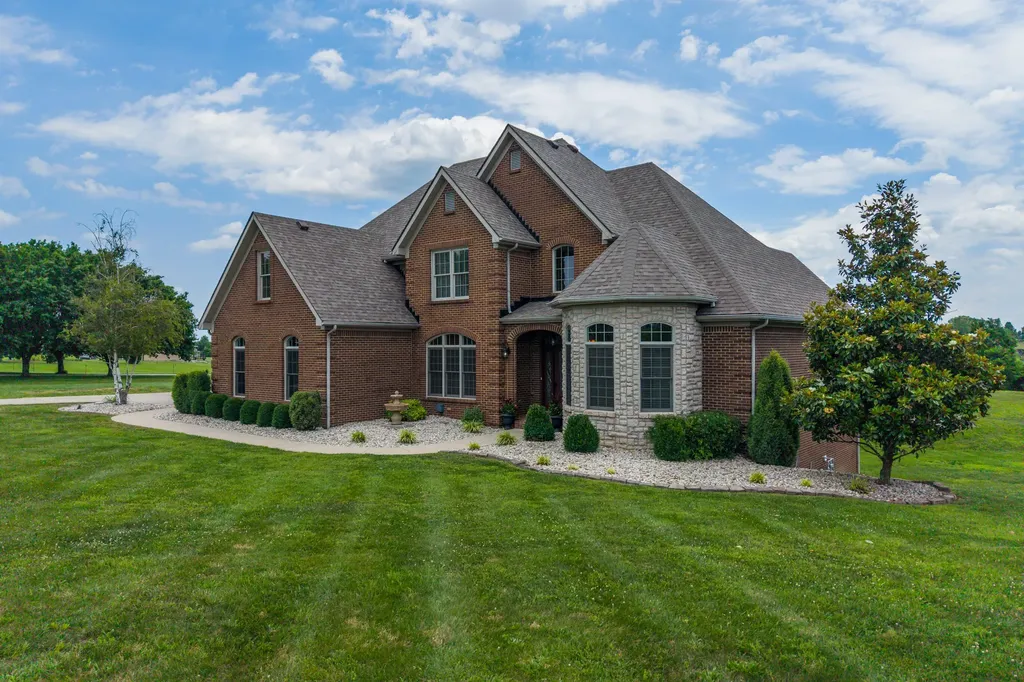 1639 Speedwell Road Richmond KY 40475