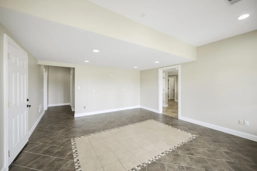 1639 Speedwell Road Richmond KY 40475