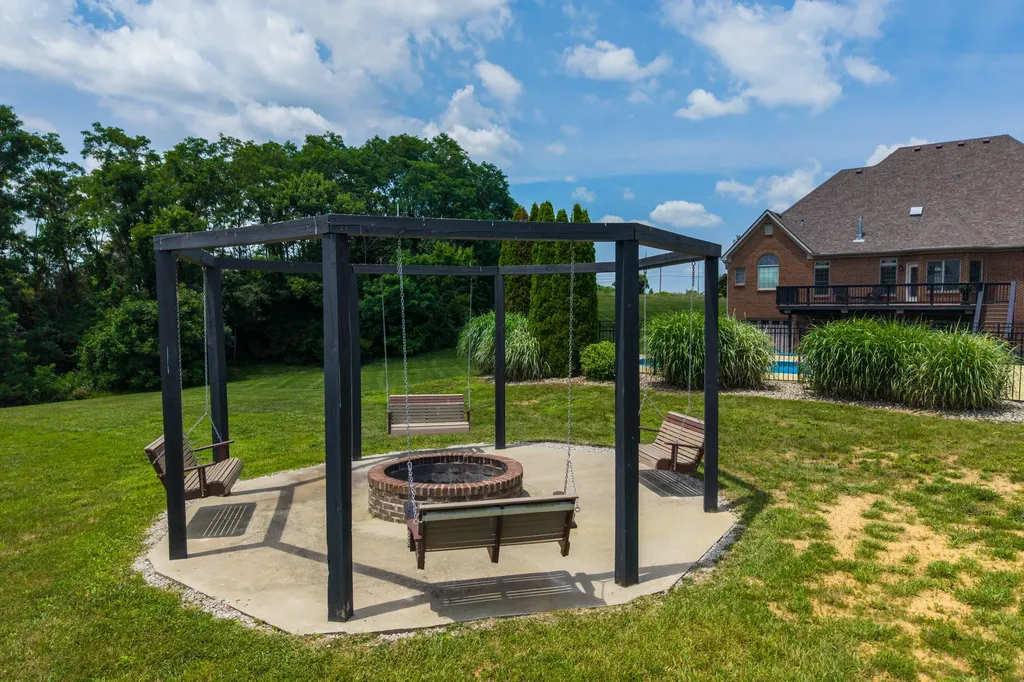 1639 Speedwell Road Richmond KY 40475