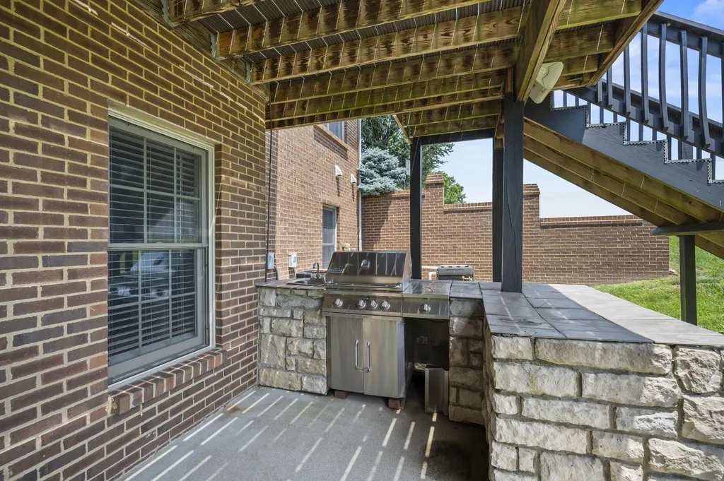 1639 Speedwell Road Richmond KY 40475