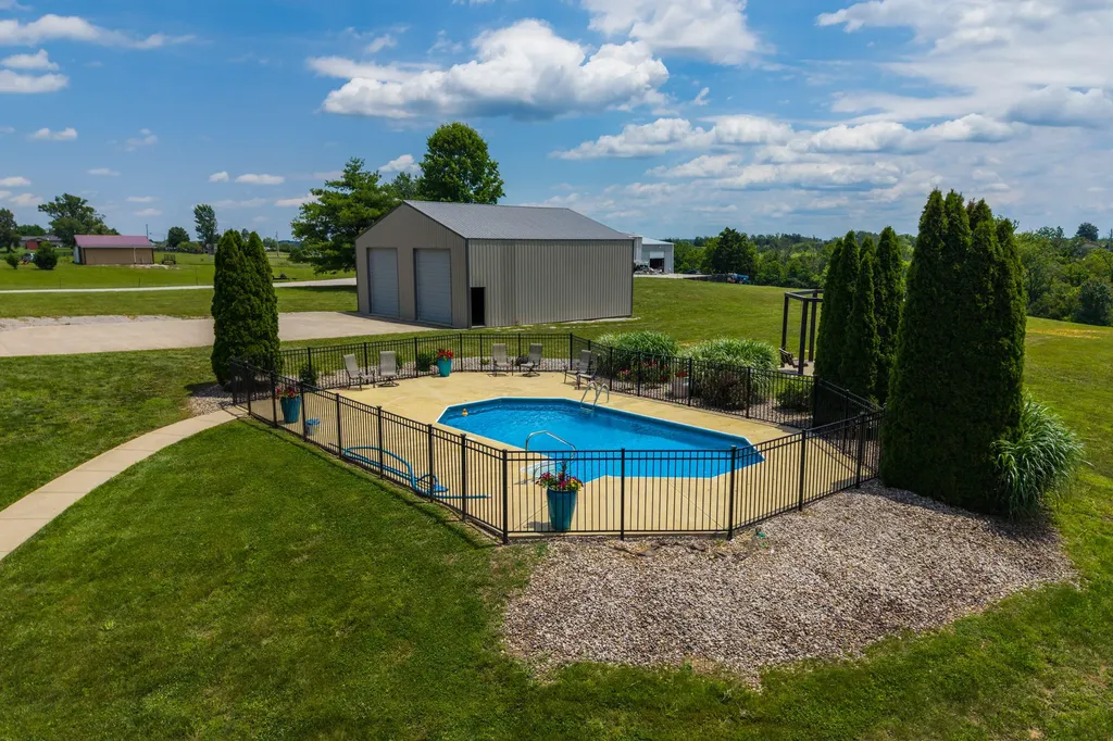1639 Speedwell Road Richmond KY 40475