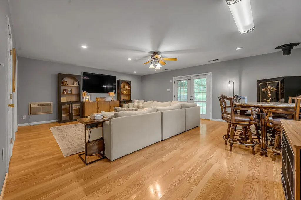 1241 Monaco Court Lexington KY 40504