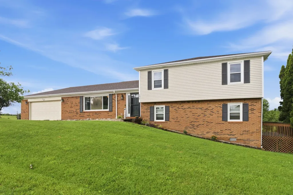 104 Deer Creek Drive Richmond KY 40475