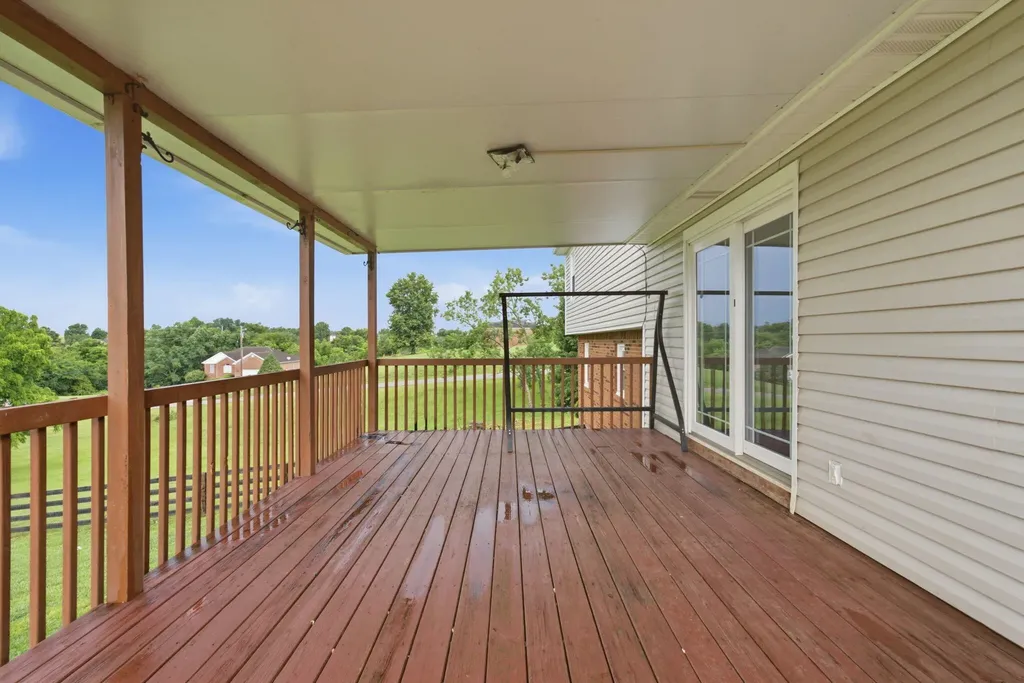 104 Deer Creek Drive Richmond KY 40475