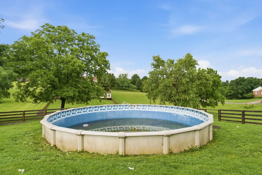 104 Deer Creek Drive Richmond KY 40475