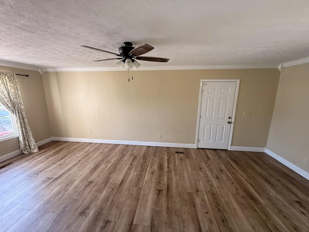 132 Derby Drive London KY 40744