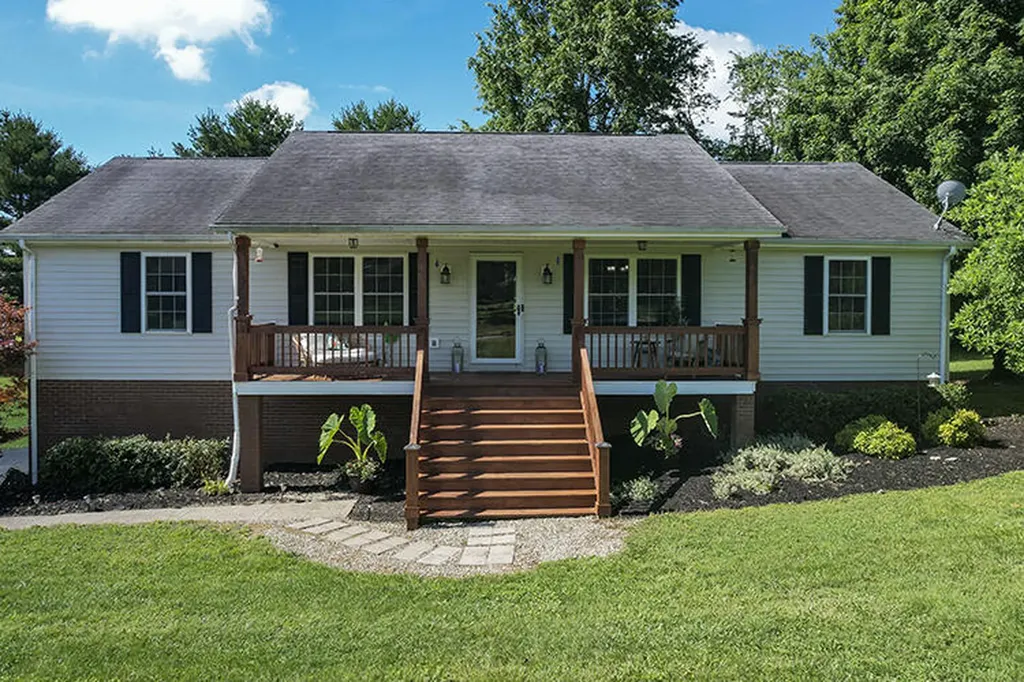 709 Yukon Avenue Danville KY 40422