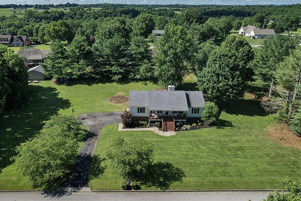709 Yukon Avenue Danville KY 40422