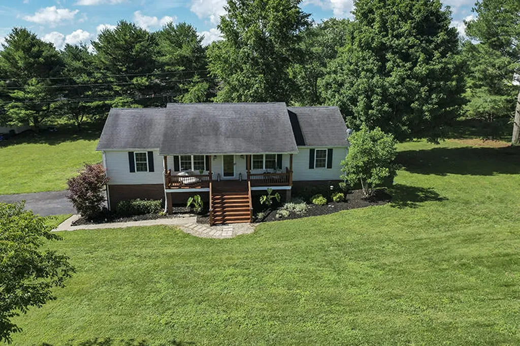 709 Yukon Avenue Danville KY 40422