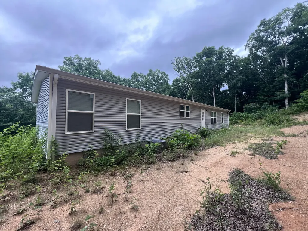 971 Ky-577 Annville KY 40402