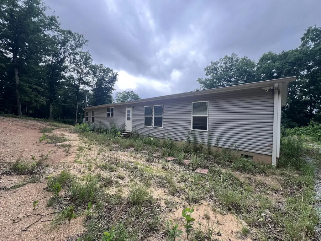 971 Ky-577 Annville KY 40402