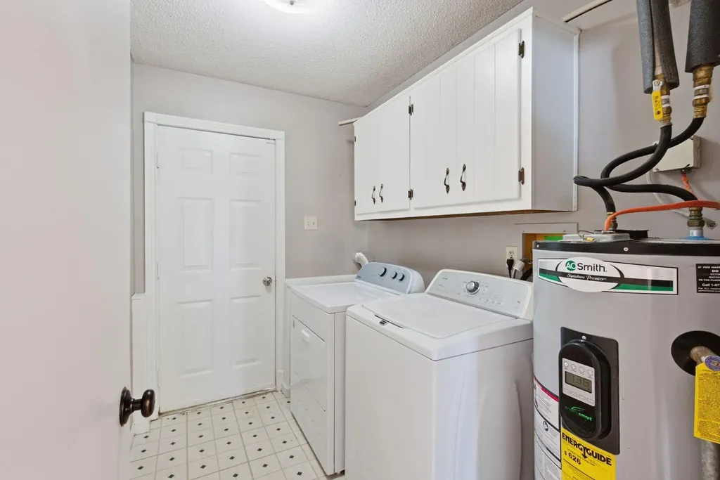 1558 Keith Road Hodgenville KY 42748