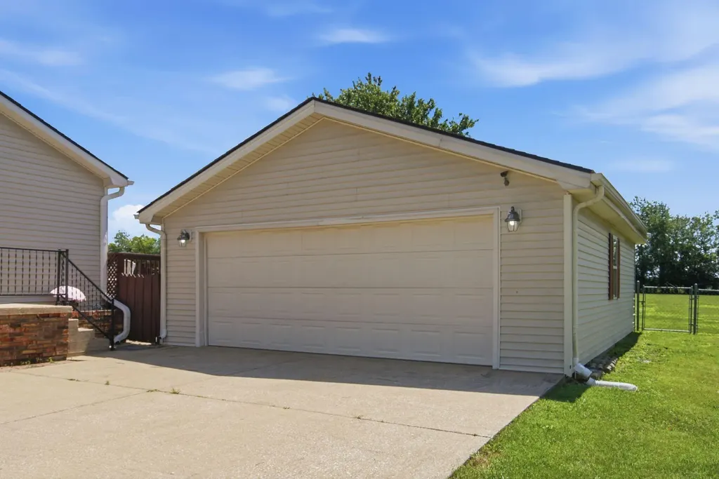 1558 Keith Road Hodgenville KY 42748