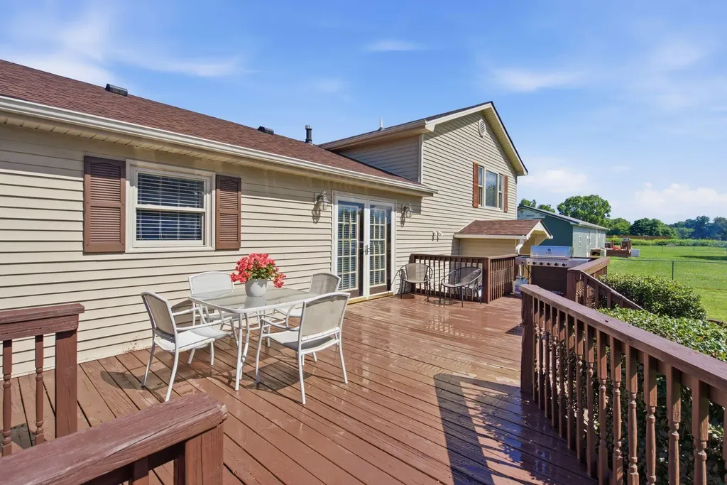 1558 Keith Road Hodgenville KY 42748