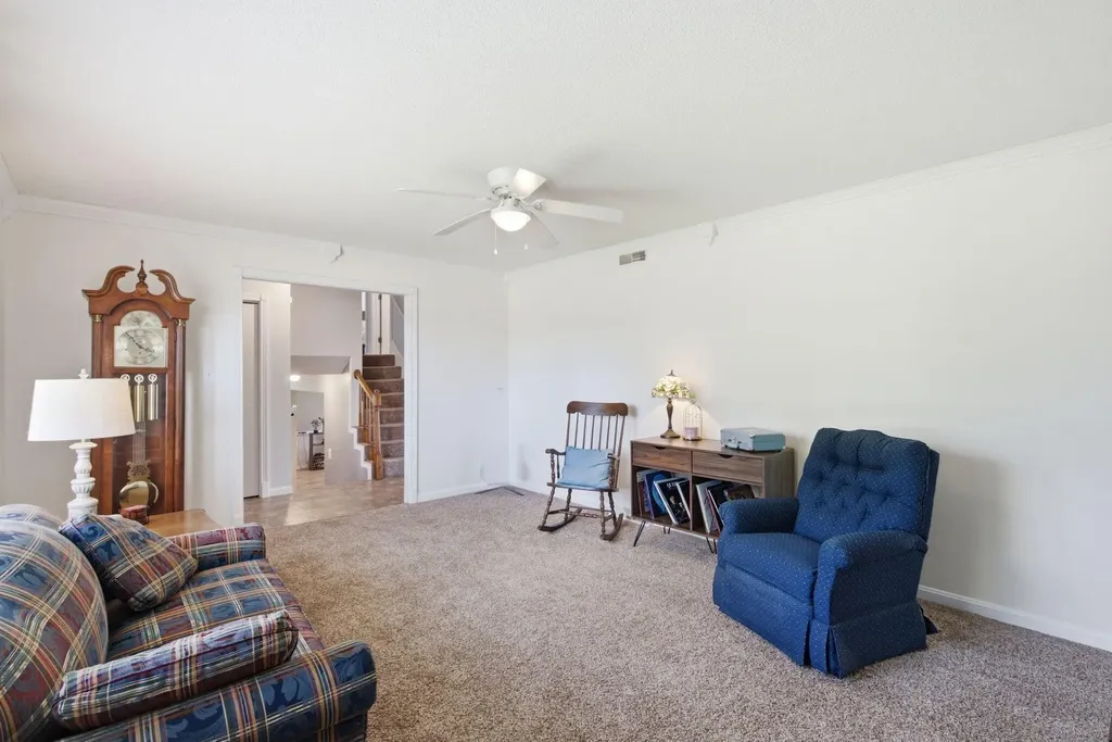 1558 Keith Road Hodgenville KY 42748