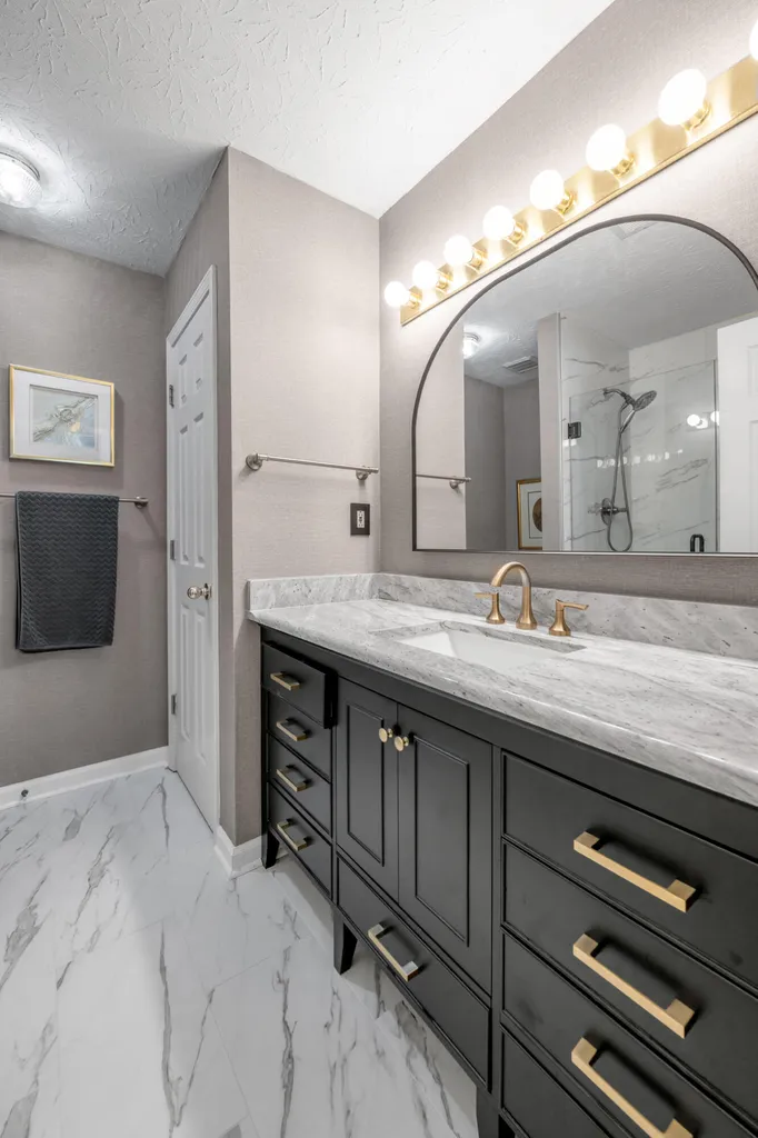 130 Carriage Lane Midway KY 40347