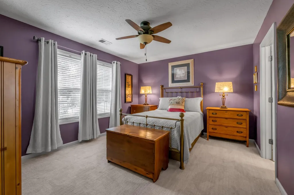 130 Carriage Lane Midway KY 40347