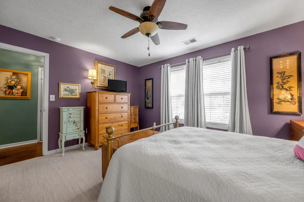 130 Carriage Lane Midway KY 40347