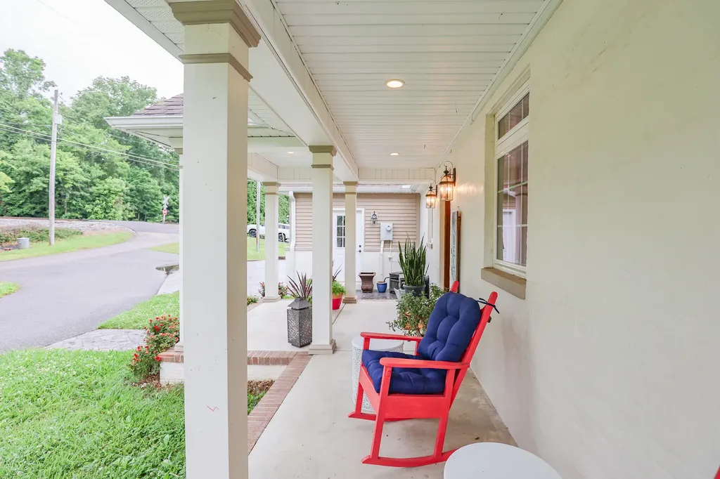 1255 Stiles Landing Paducah KY 42003